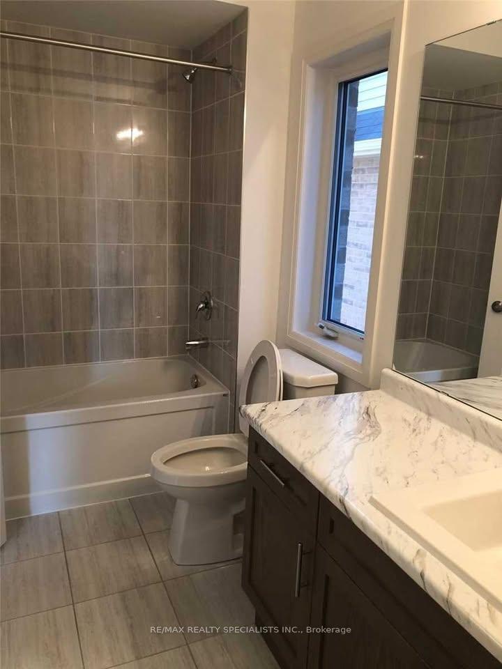 Photo 10 of 77 Casserley Crescent, New Tecumseth, Tottenham — HOMEH