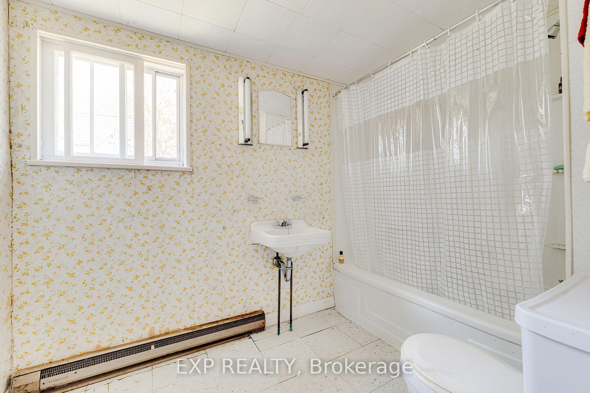 Photo 27 of 628 Josephine Street, North Huron, Wingham — HOMEH