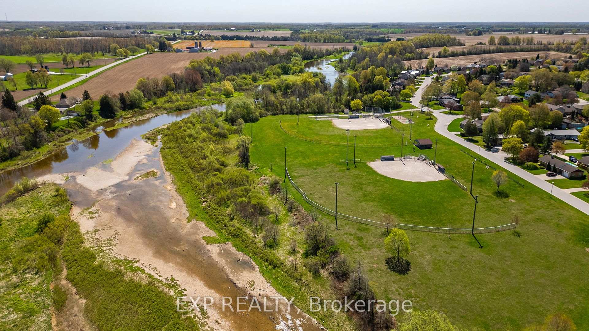 Photo 31 of 628 Josephine Street, North Huron, Wingham — HOMEH