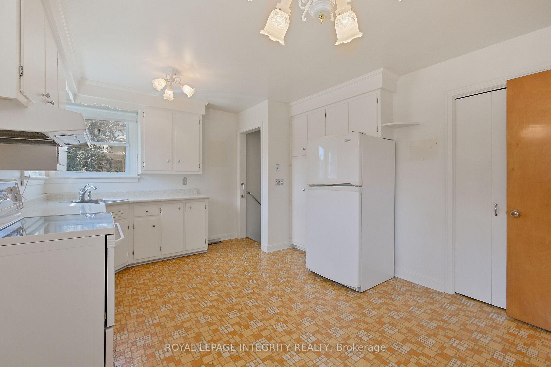 Photo 32 of 81 Drouin Avenue, Ottawa, Overbrook — HOMEH
