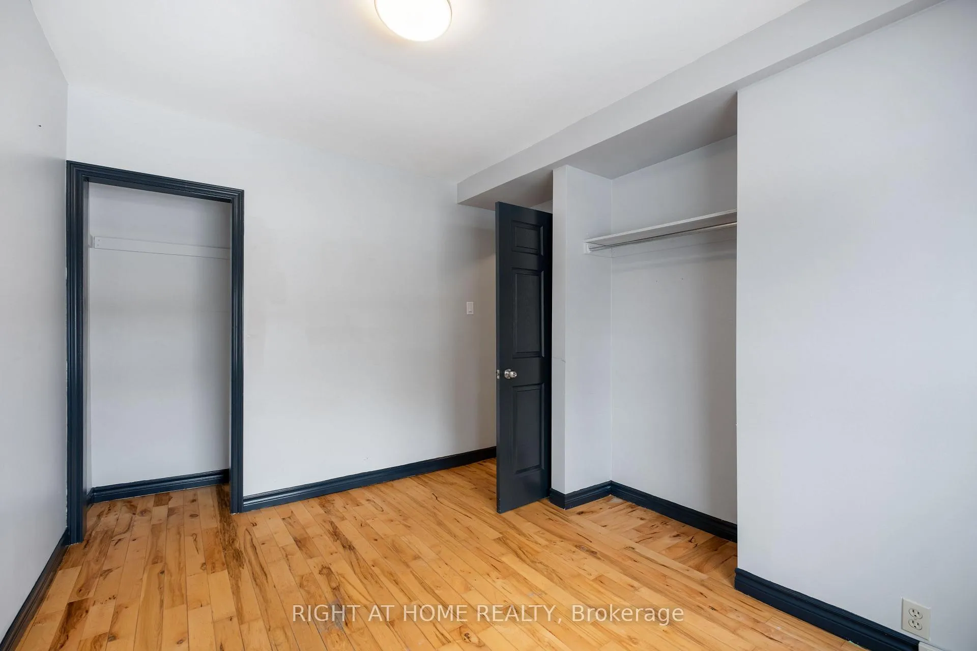 Photo 23 of 7813 Mulhern Street, Niagara Falls, Ascot — HOMEH