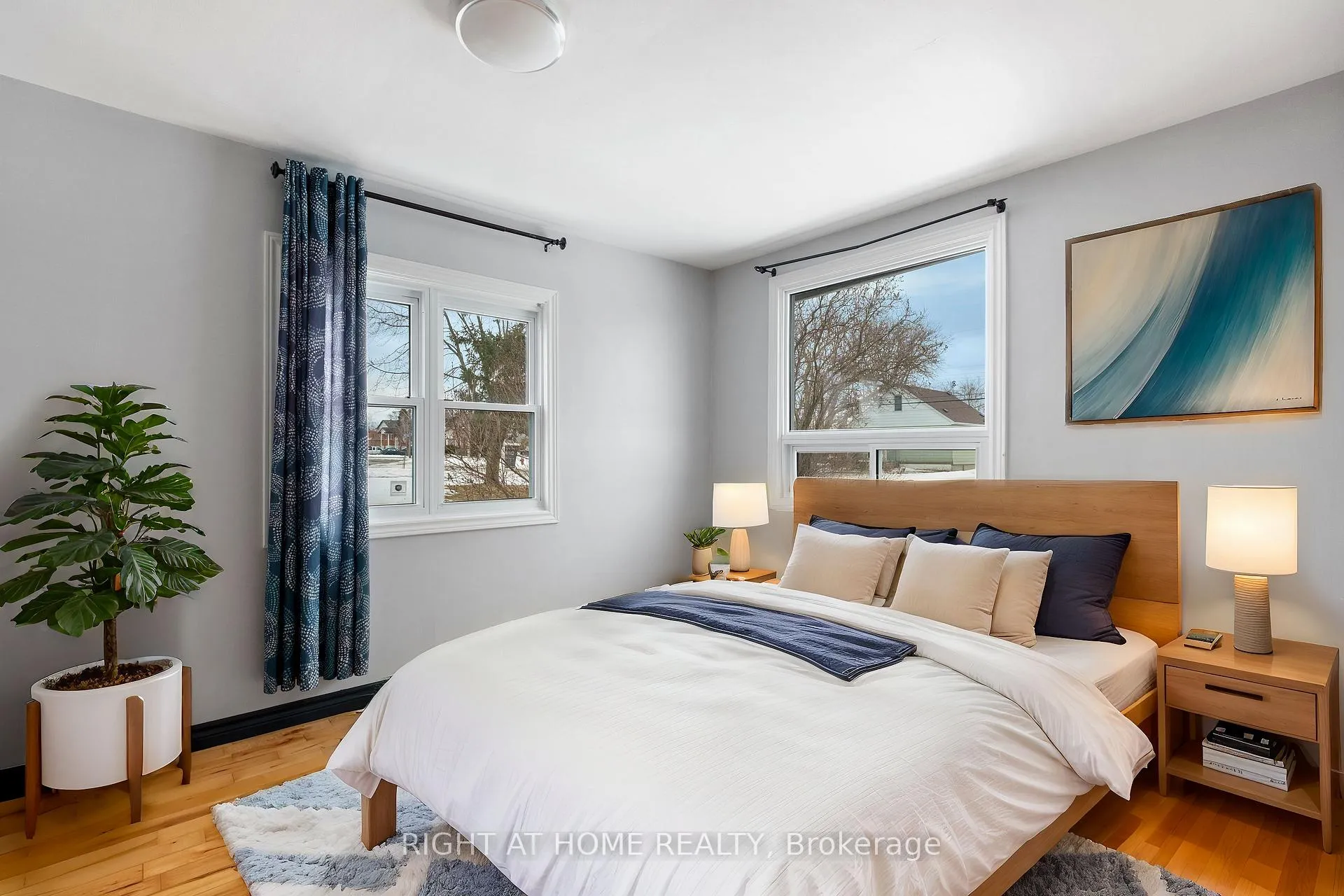 Photo 25 of 7813 Mulhern Street, Niagara Falls, Ascot — HOMEH