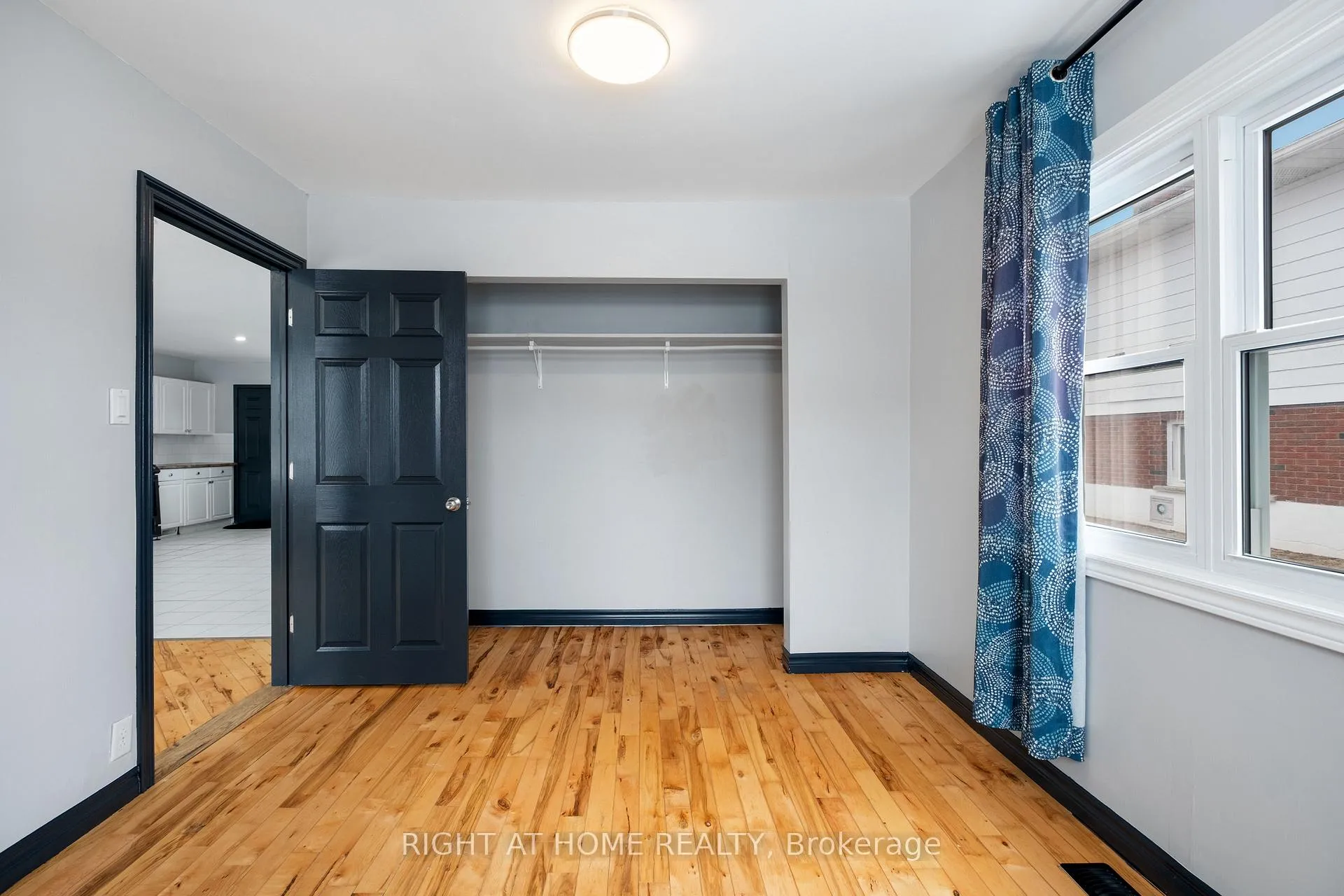 Photo 26 of 7813 Mulhern Street, Niagara Falls, Ascot — HOMEH