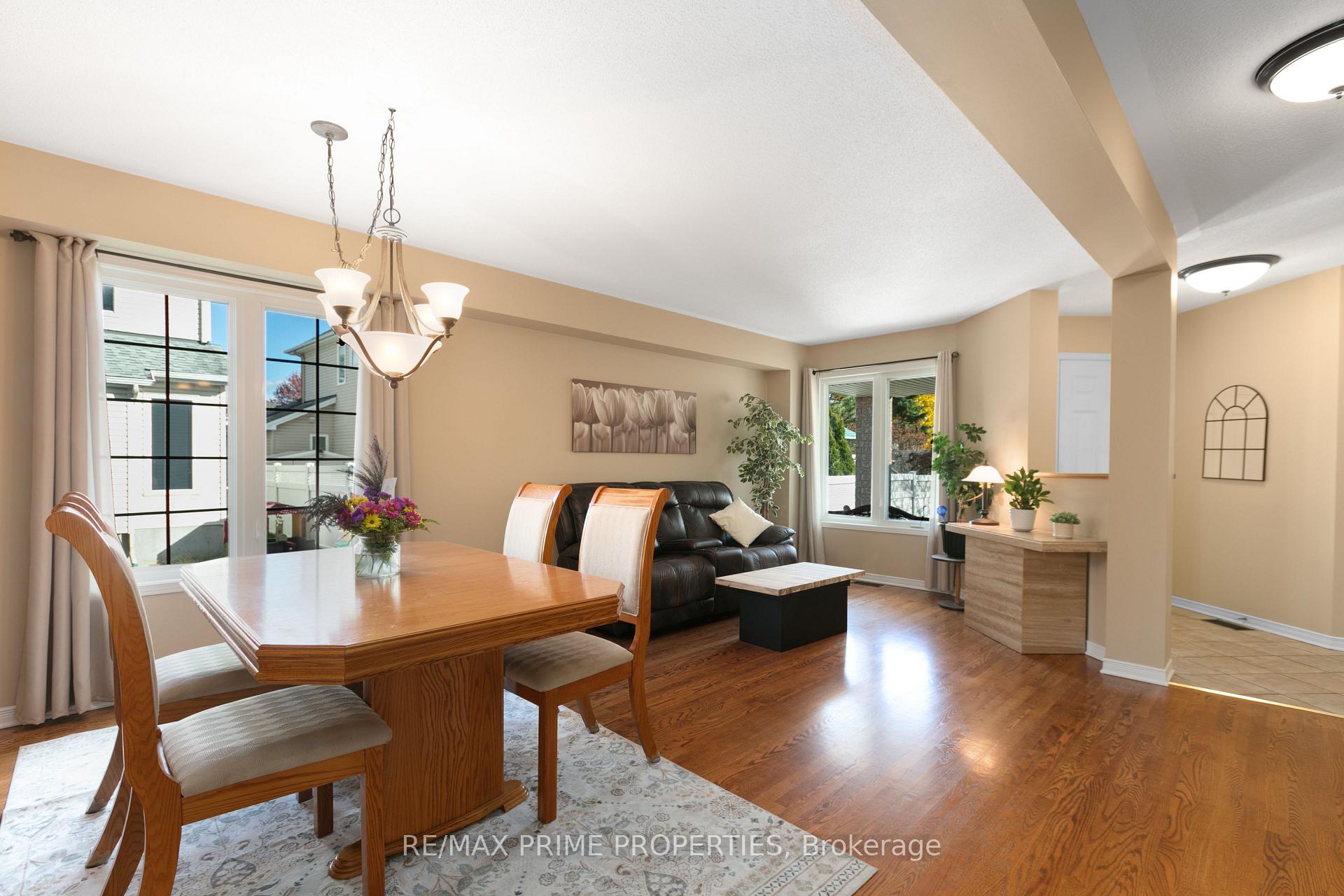 Photo 7 of 1545 Senateurs Way, Ottawa, Fallingbrook/Pineridge — HOMEH
