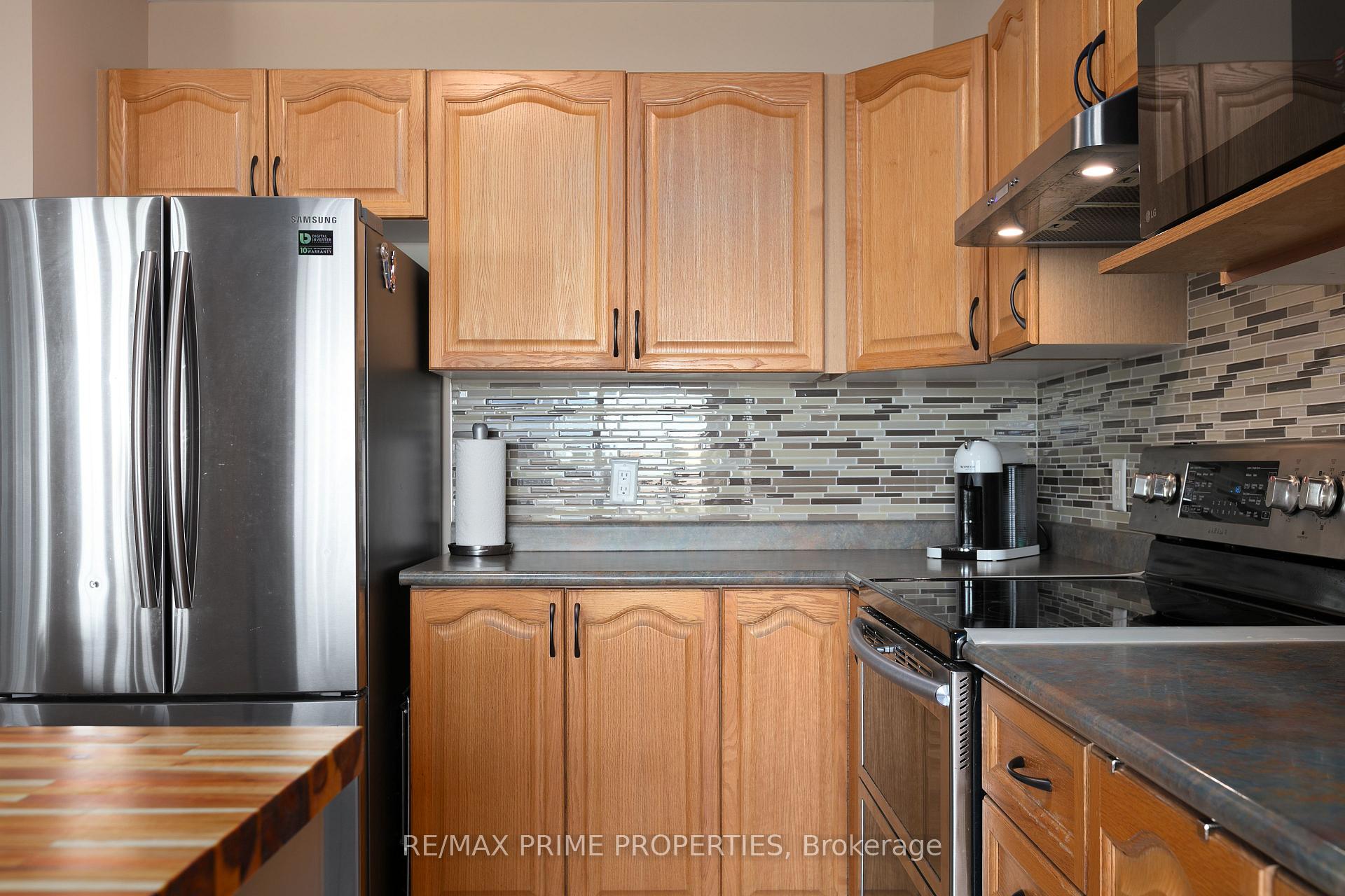 Photo 14 of 1545 Senateurs Way, Ottawa, Fallingbrook/Pineridge — HOMEH