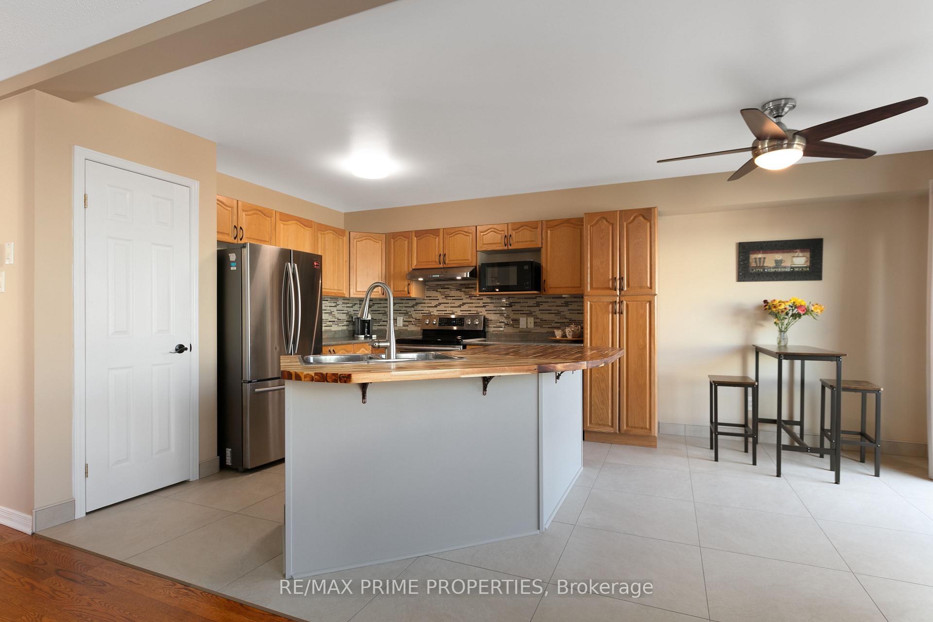 Photo 16 of 1545 Senateurs Way, Ottawa, Fallingbrook/Pineridge — HOMEH