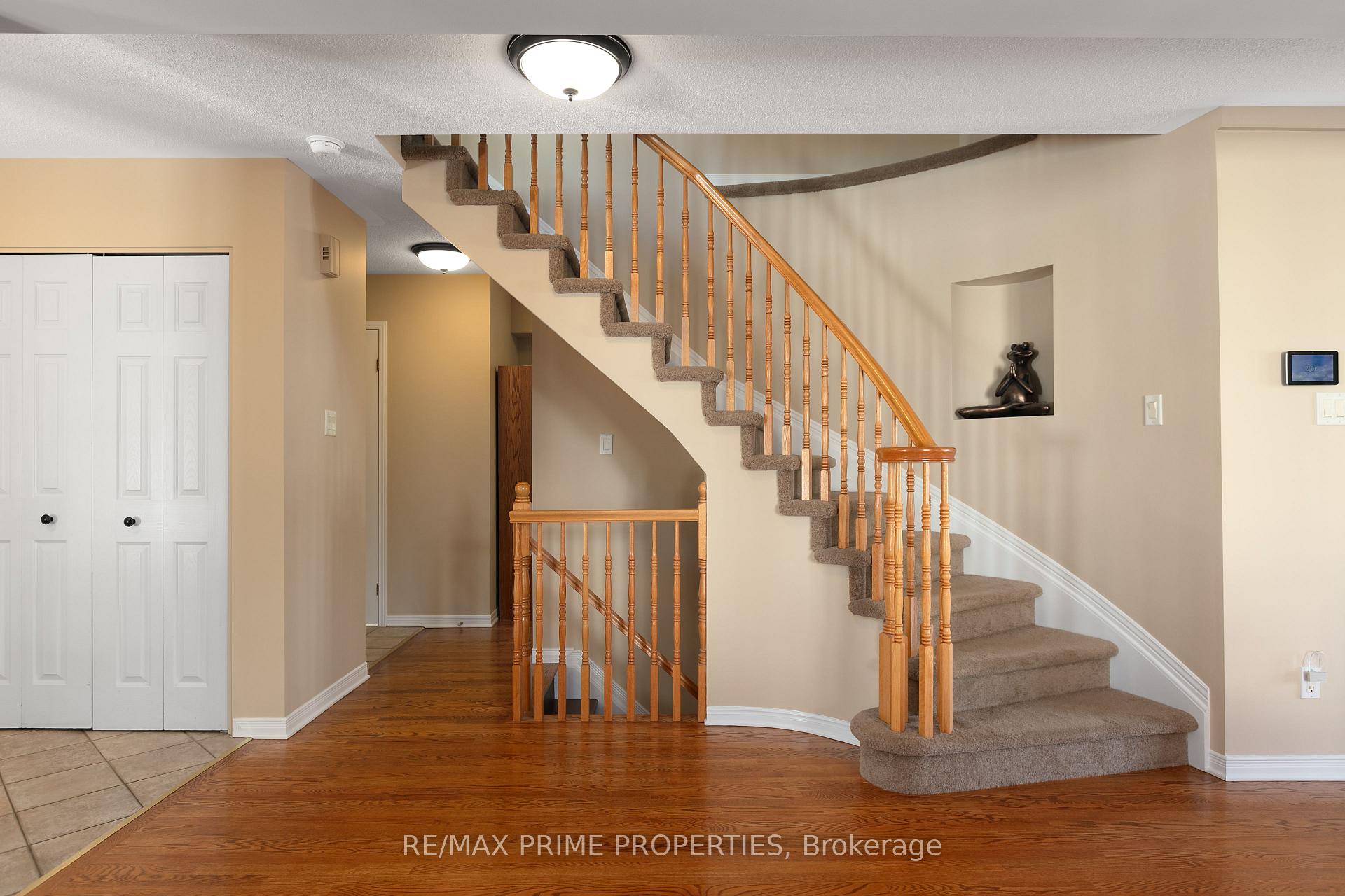 Photo 22 of 1545 Senateurs Way, Ottawa, Fallingbrook/Pineridge — HOMEH