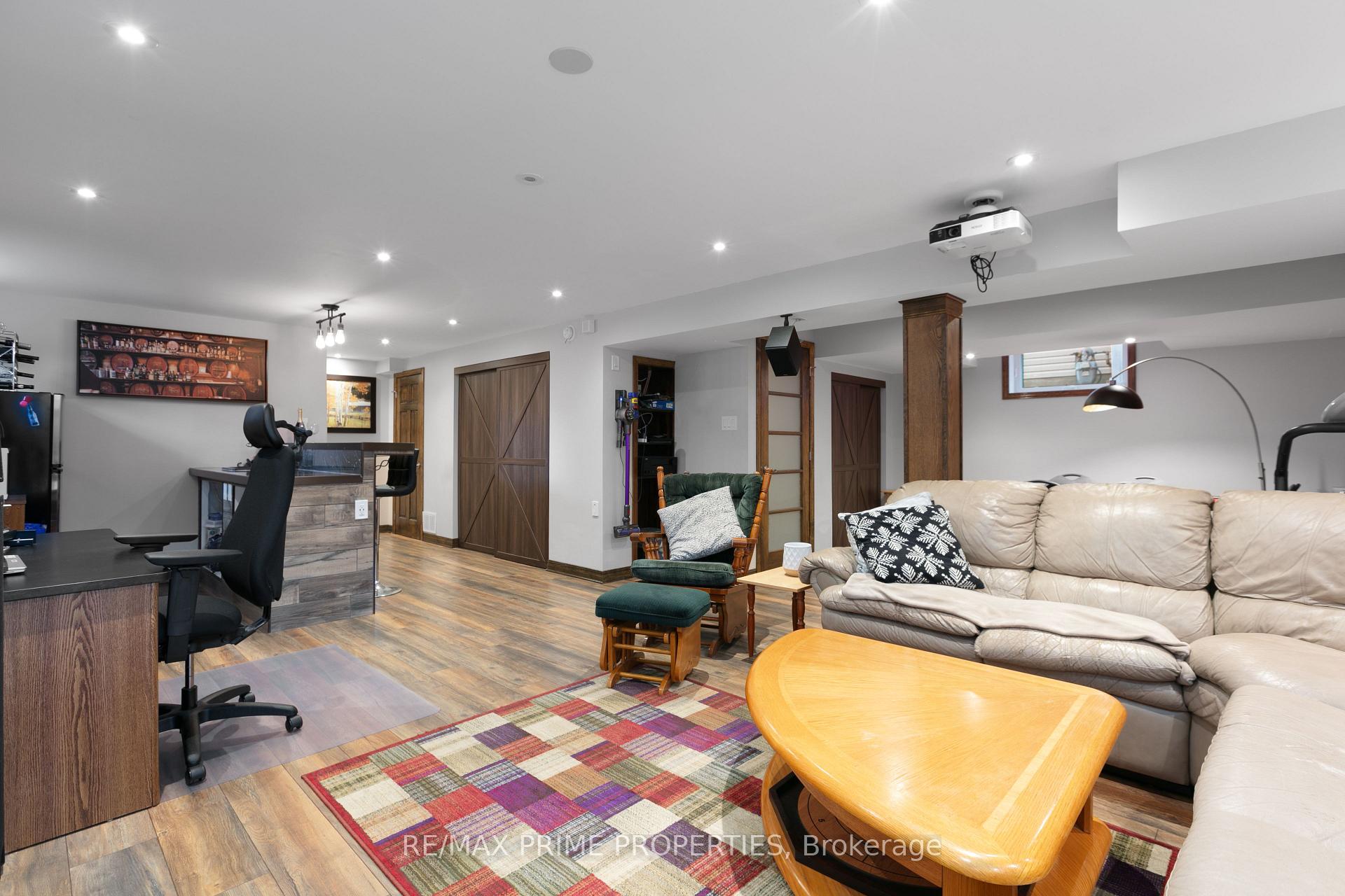 Photo 35 of 1545 Senateurs Way, Ottawa, Fallingbrook/Pineridge — HOMEH
