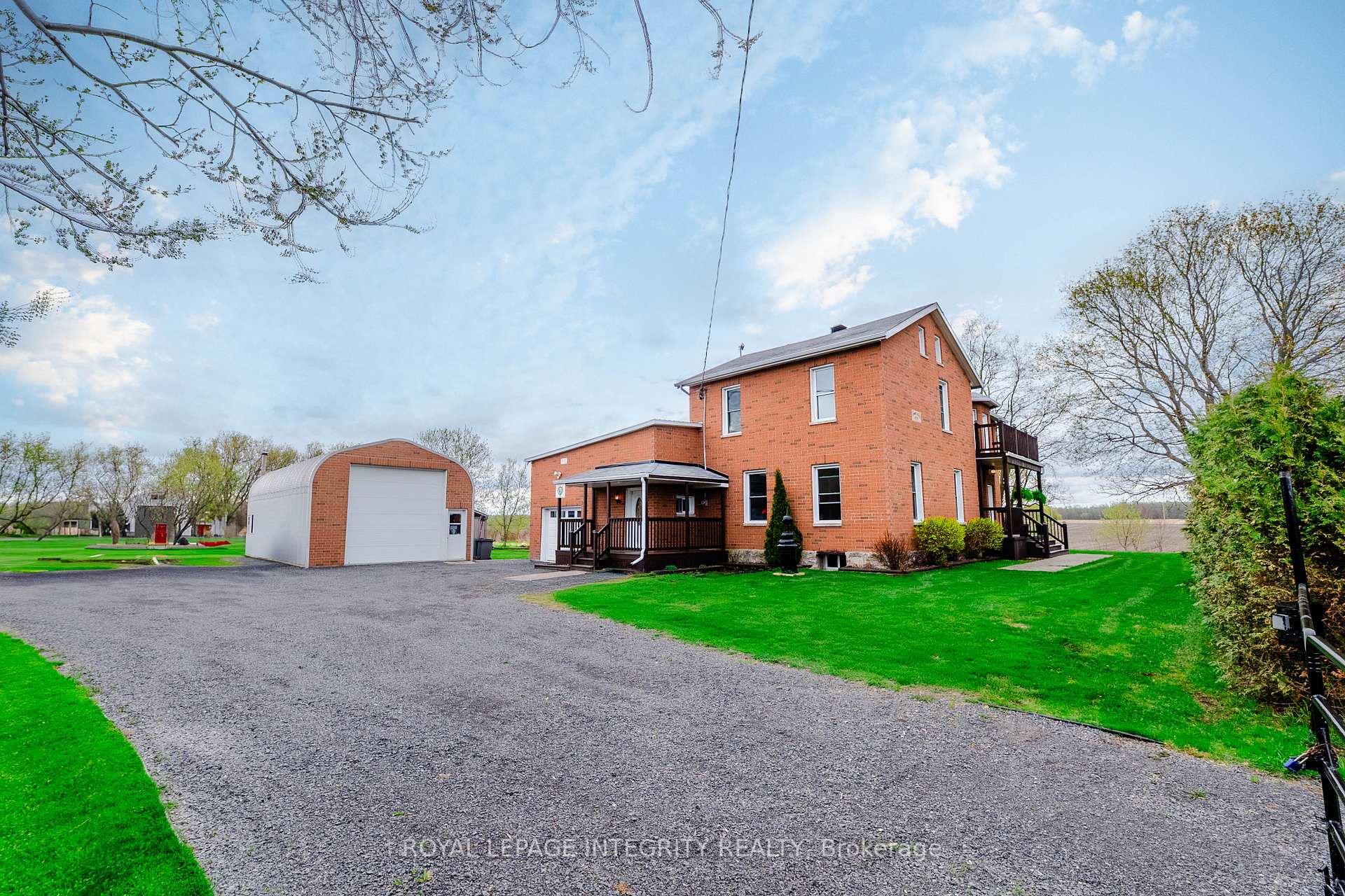 Photo 2 of 1525 County 34 Road, North Glengarry, North Glengarry (Lochiel) Twp — HOMEH