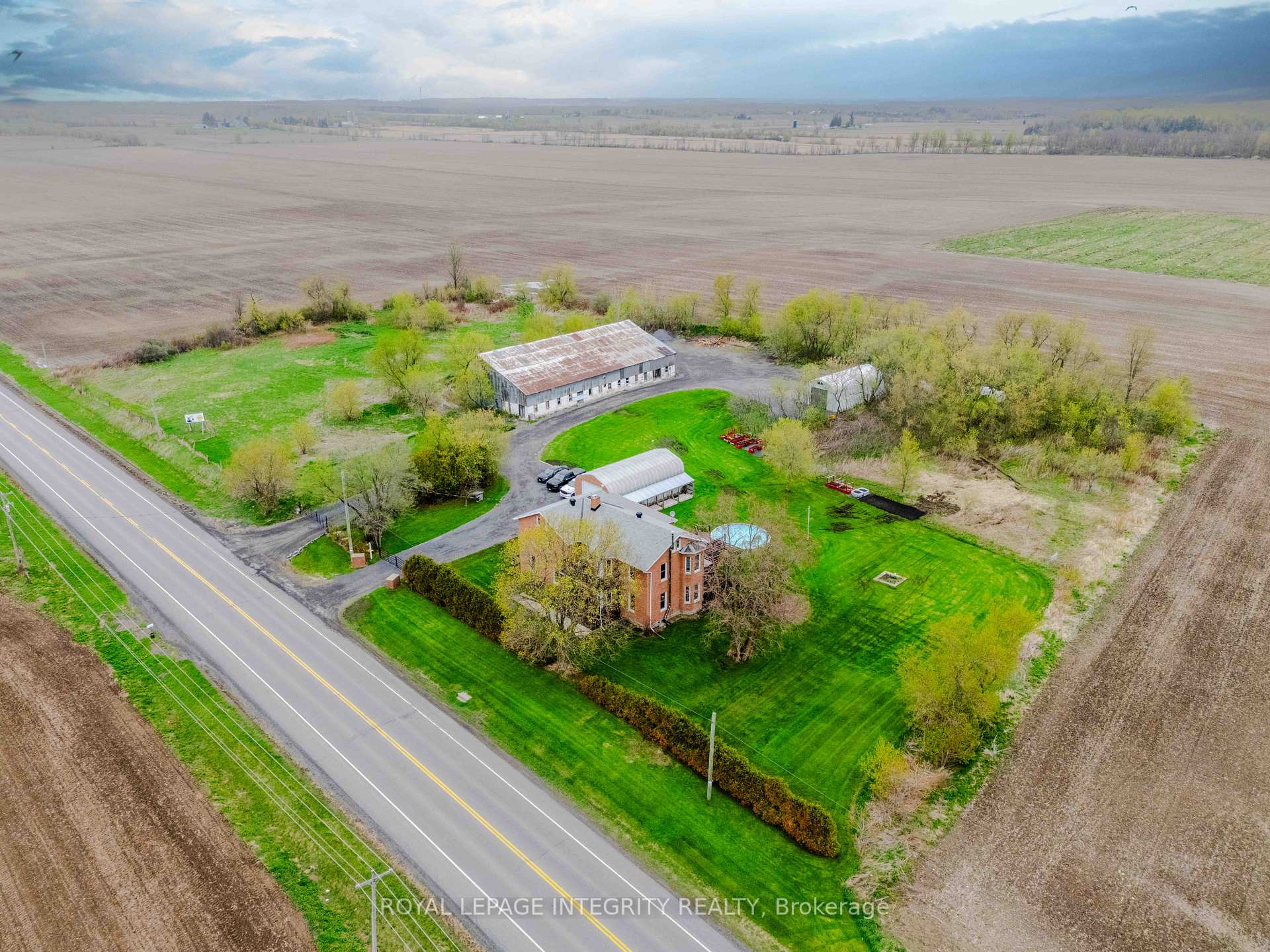 Photo 7 of 1525 County 34 Road, North Glengarry, North Glengarry (Lochiel) Twp — HOMEH