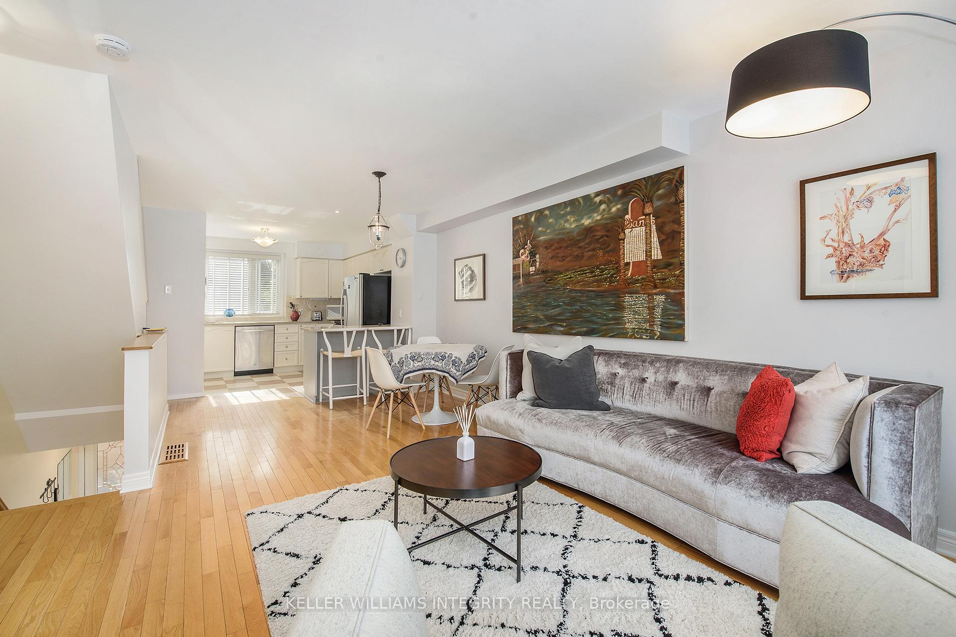 Photo 11 of 8 Cornerstone Private, Ottawa, Ottawa Centre/Golden Triangle — HOMEH