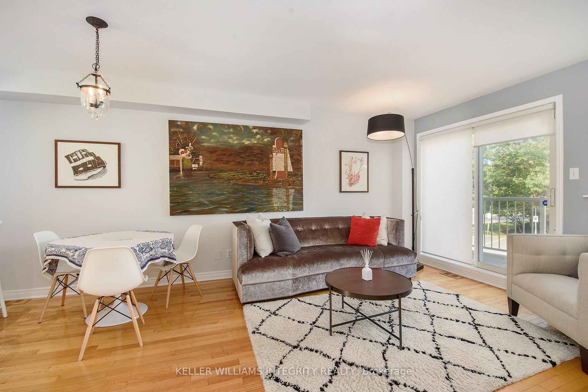 Photo 12 of 8 Cornerstone Private, Ottawa, Ottawa Centre/Golden Triangle — HOMEH