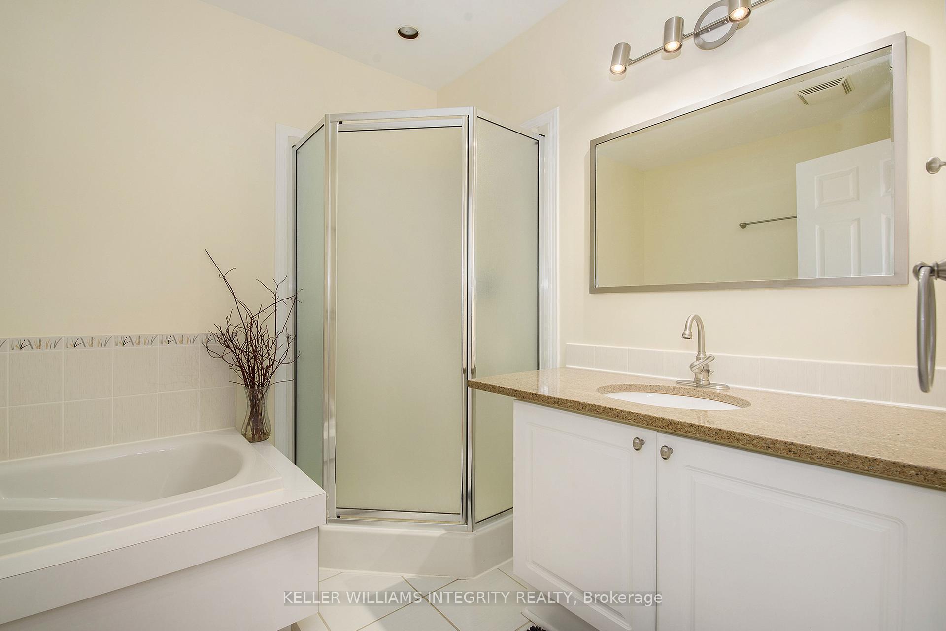 Photo 20 of 8 Cornerstone Private, Ottawa, Ottawa Centre/Golden Triangle — HOMEH