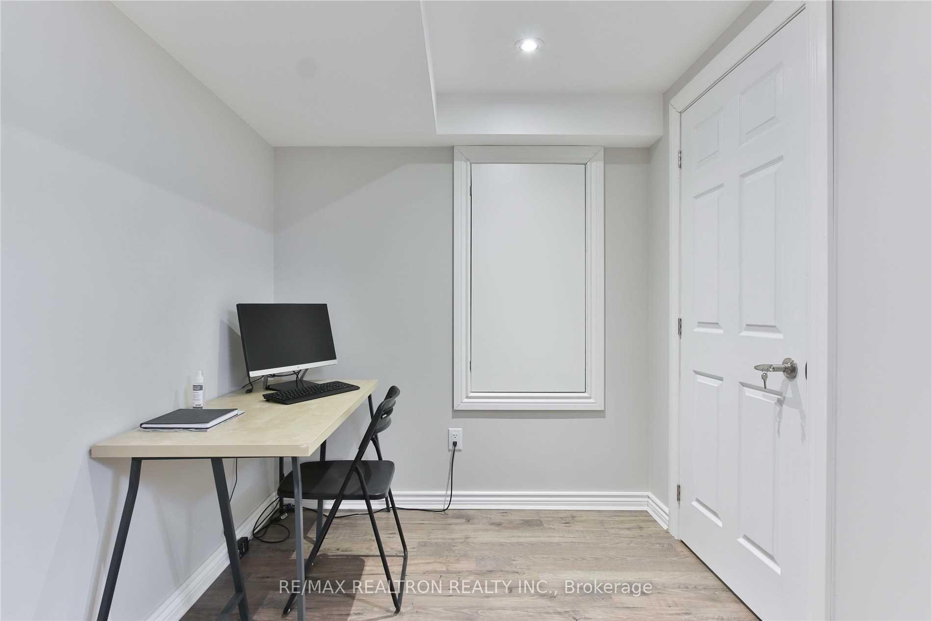 Photo 18 of 43 Locust Terrace, Markham, Wismer — HOMEH