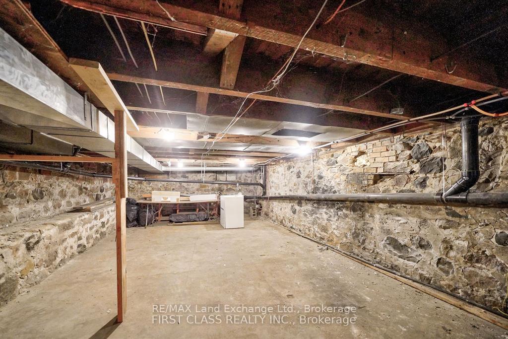 Photo 5 of 192 Josephine Street, North Huron, Wingham — HOMEH
