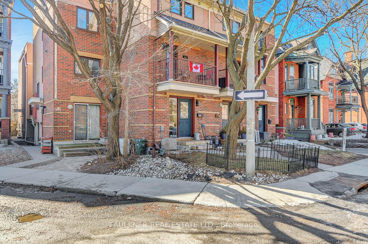 Front of 40A Maclaren Street