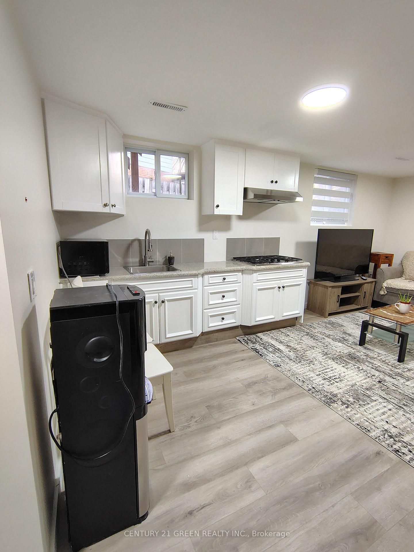 Photo 6 of 70 Orsett Street, Oakville, College Park — HOMEH