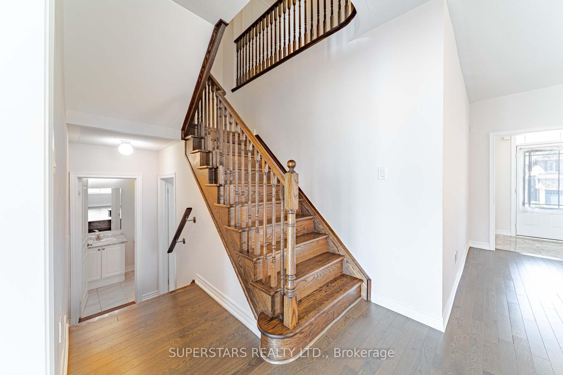 Photo 6 of 57 Pierce Place, New Tecumseth, Tottenham — HOMEH