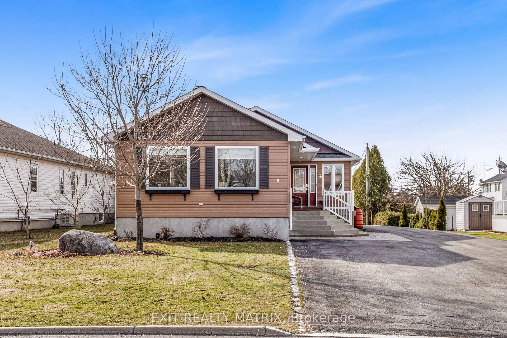 Photo 1 of 84 Anik Street, North Glengarry, Alexandria — HOMEH