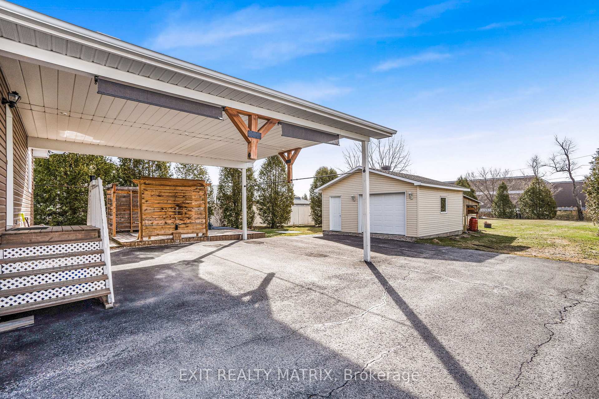 Photo 4 of 84 Anik Street, North Glengarry, Alexandria — HOMEH
