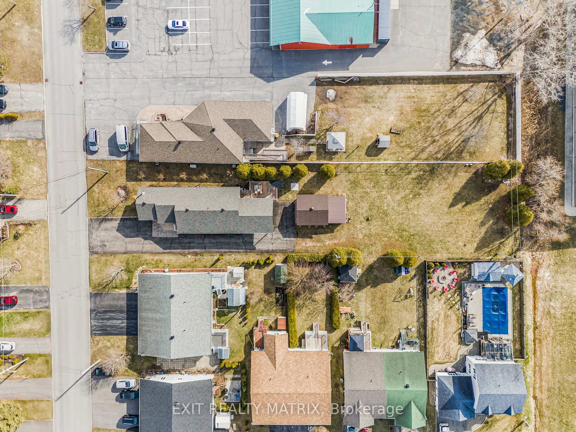 Photo 5 of 84 Anik Street, North Glengarry, Alexandria — HOMEH