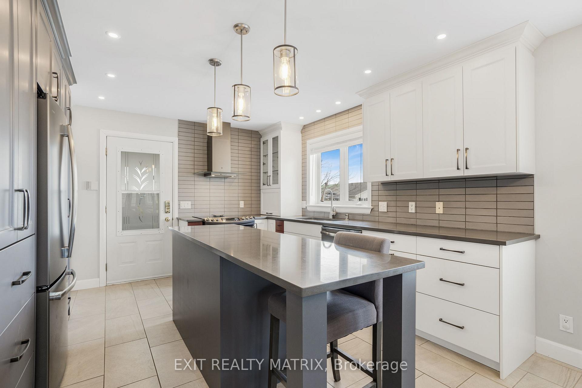 Photo 11 of 84 Anik Street, North Glengarry, Alexandria — HOMEH