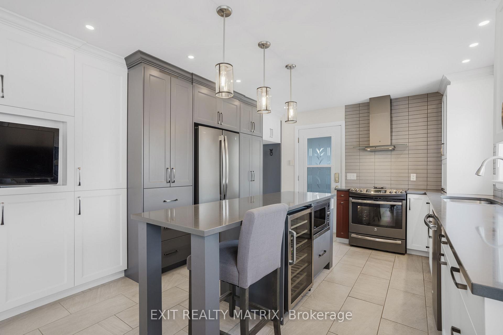 Photo 12 of 84 Anik Street, North Glengarry, Alexandria — HOMEH