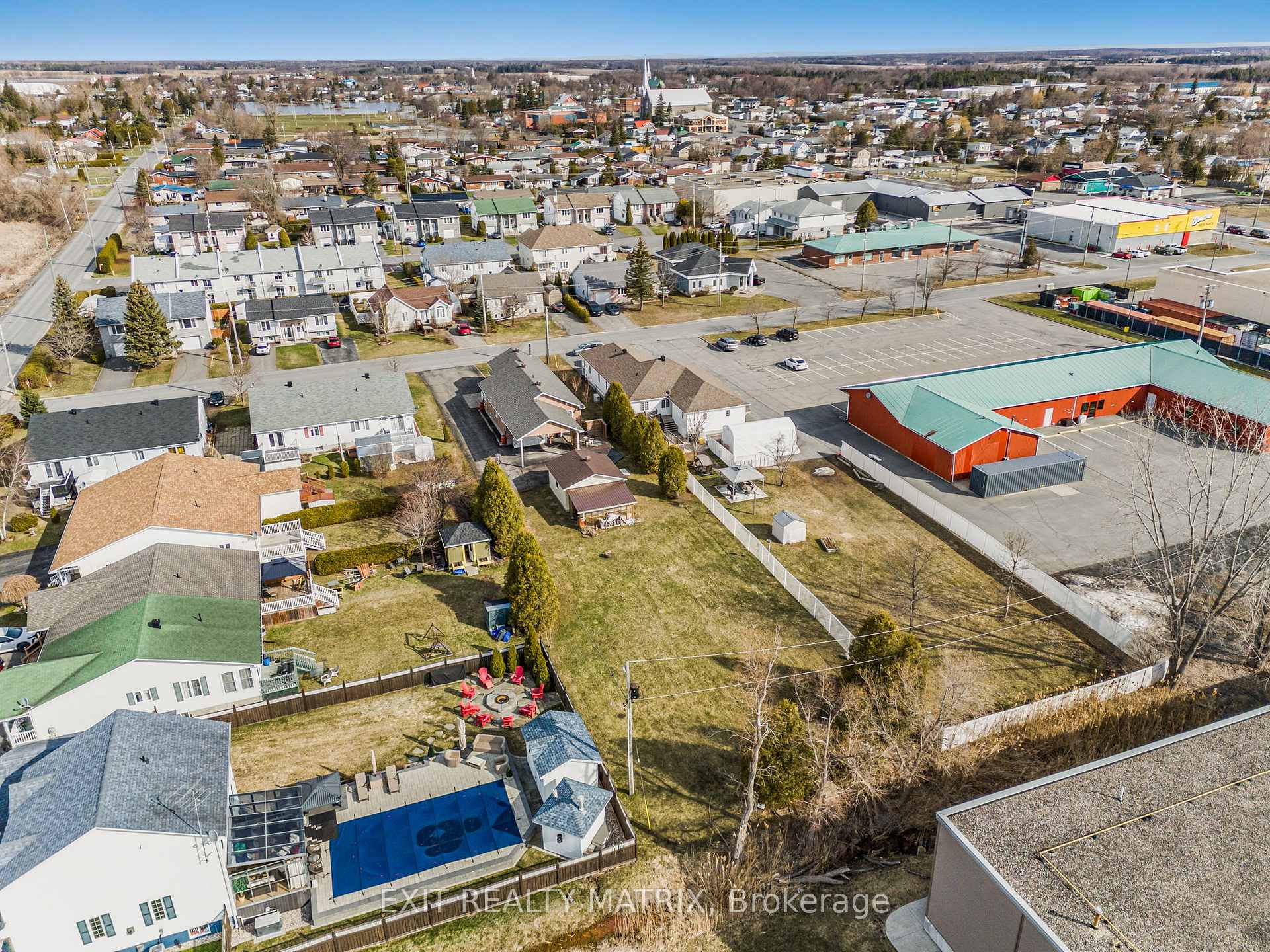 Photo 36 of 84 Anik Street, North Glengarry, Alexandria — HOMEH