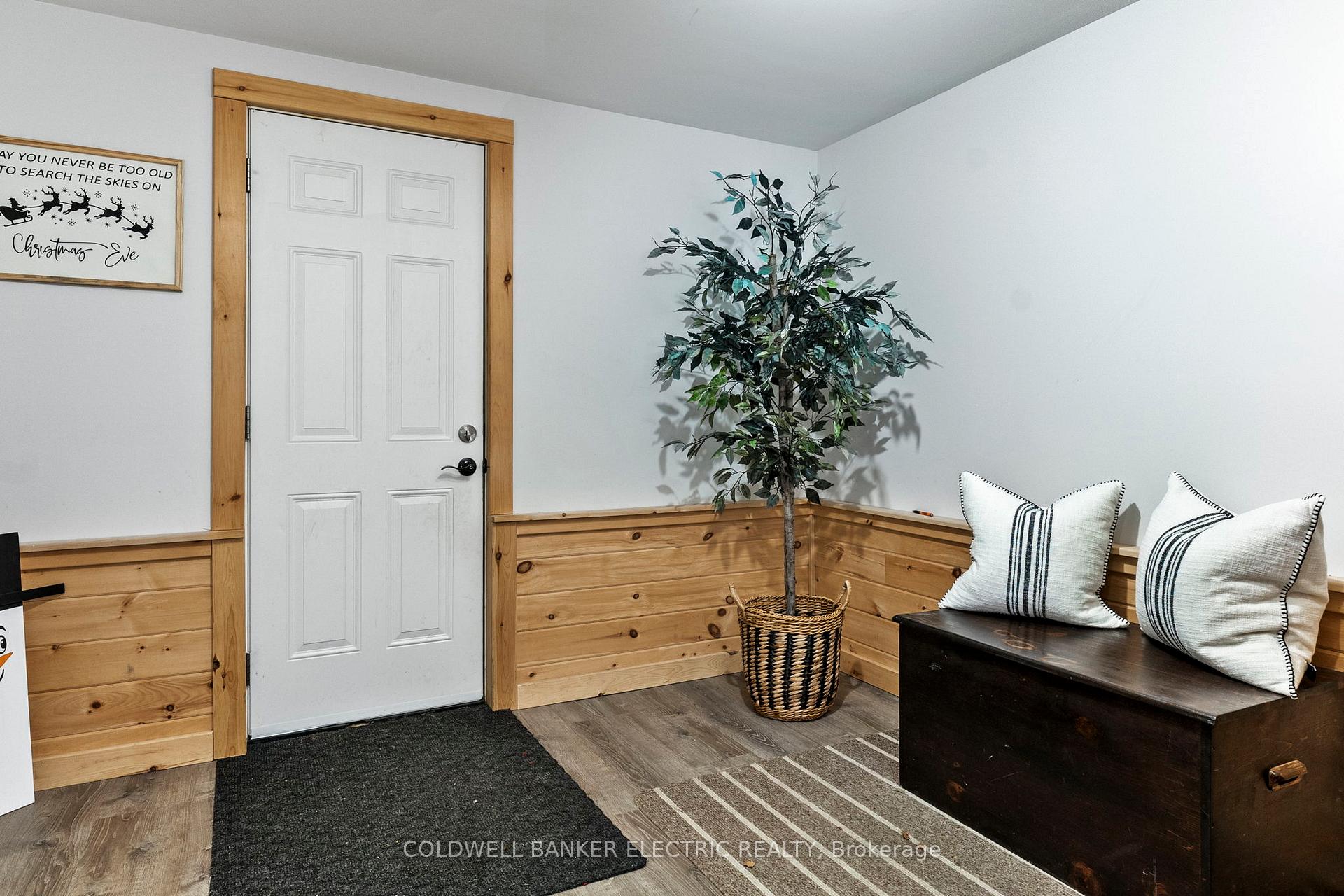Photo 3 of 58 River Street, North Kawartha — HOMEH