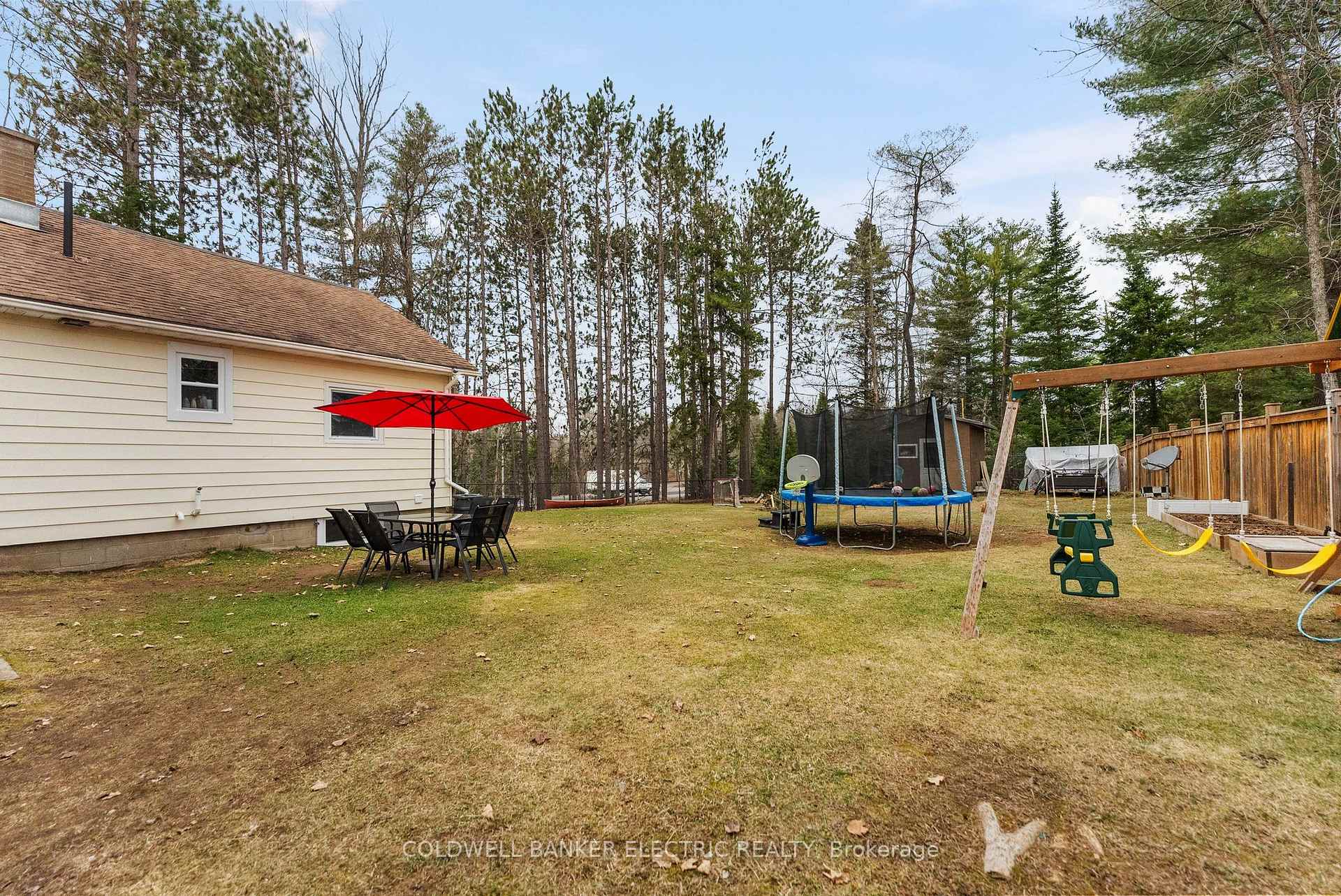 Photo 29 of 58 River Street, North Kawartha — HOMEH