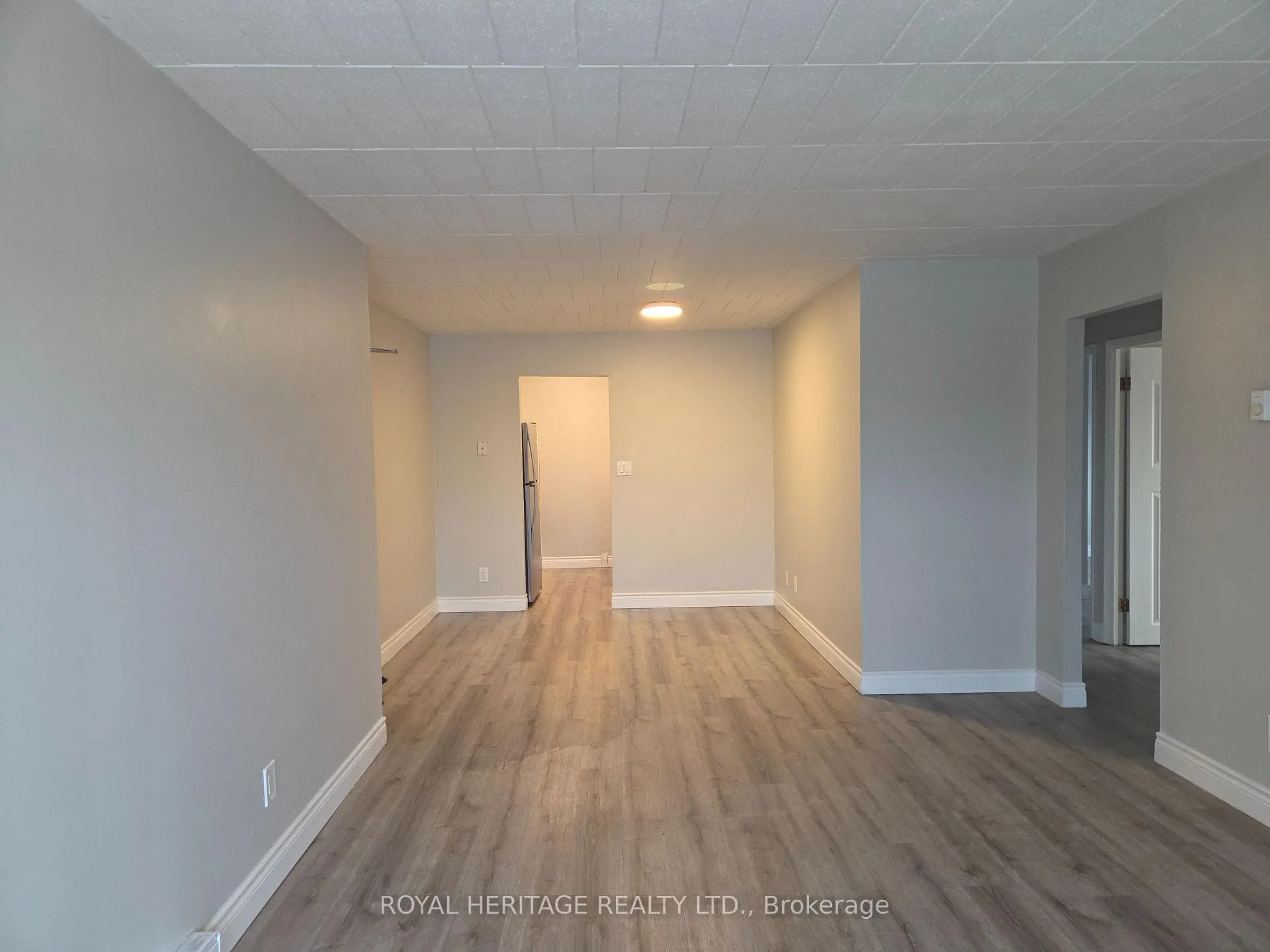 Photo 2 of Unit 211, 8800 Willoughby Drive, Niagara Falls, Chippawa — HOMEH
