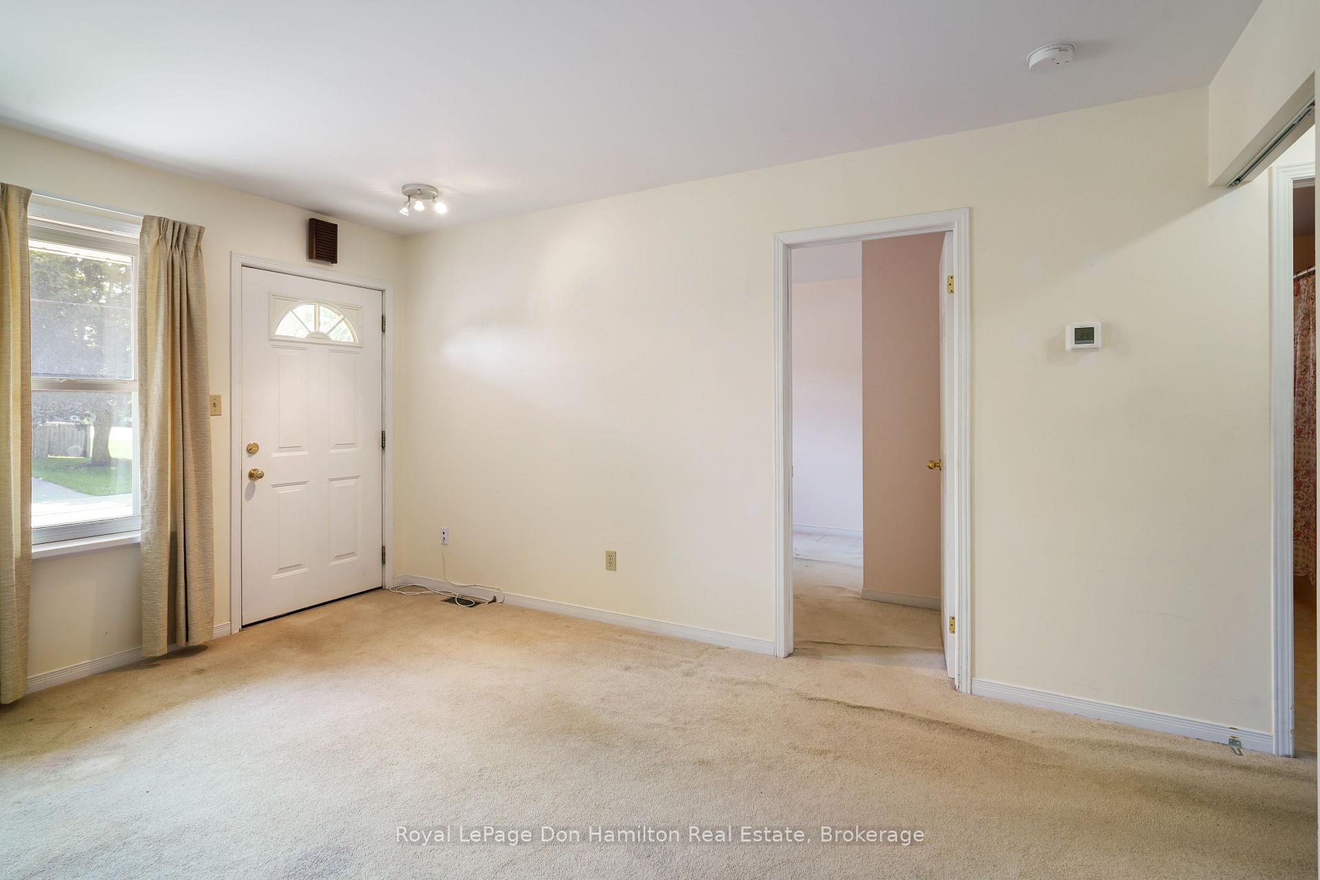Photo 12 of 695 Reserve Avenue S, North Perth, Listowel — HOMEH