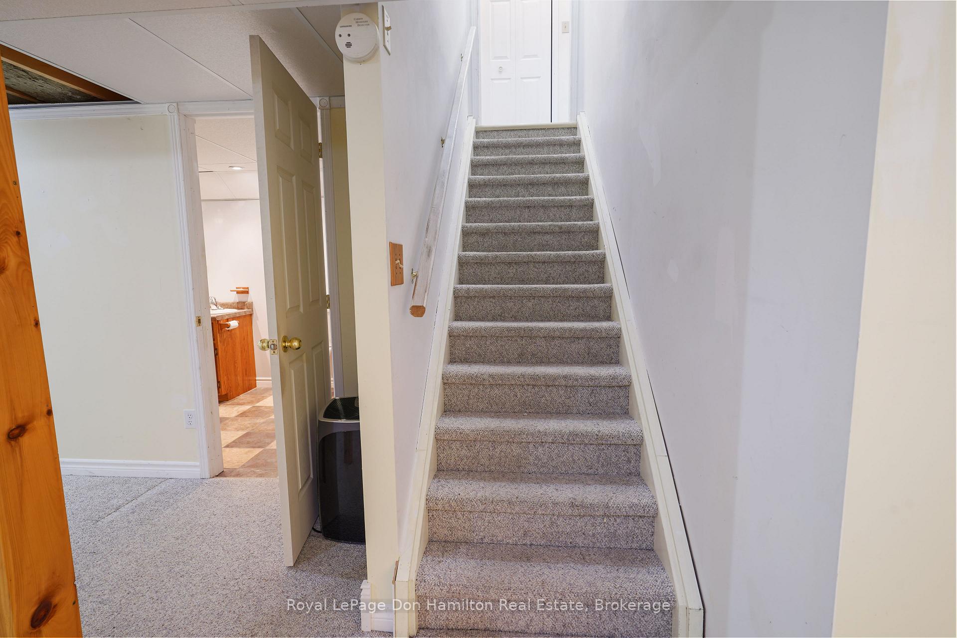 Photo 26 of 695 Reserve Avenue S, North Perth, Listowel — HOMEH