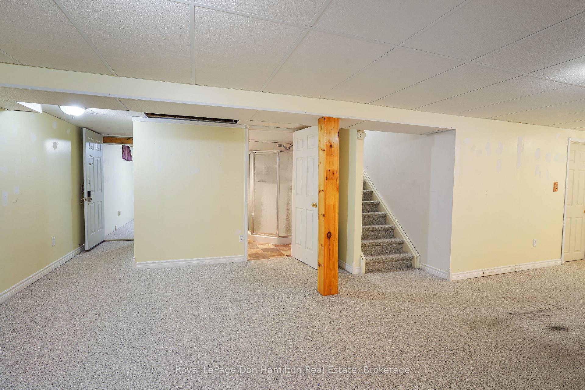 Photo 36 of 695 Reserve Avenue S, North Perth, Listowel — HOMEH