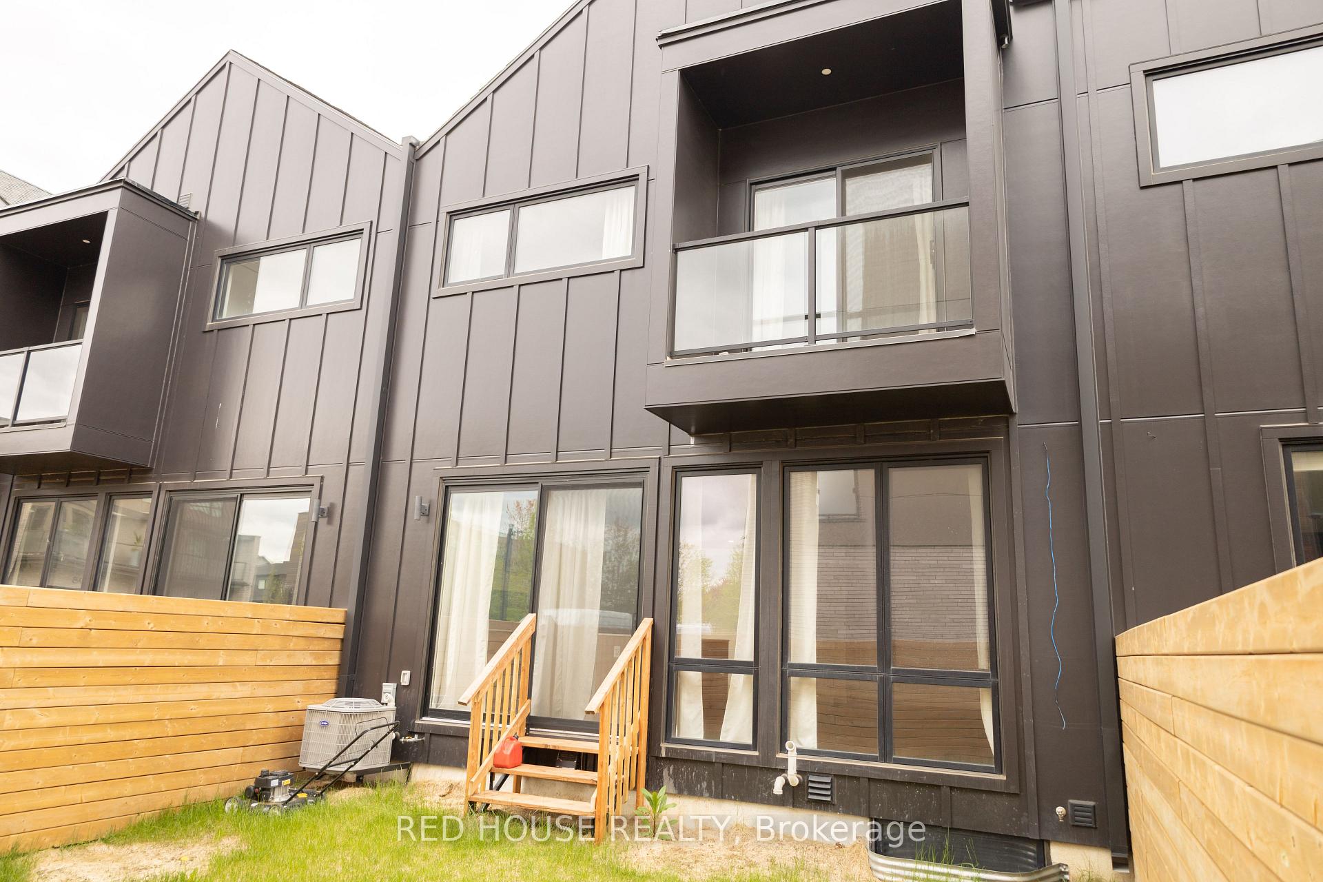 Photo 29 of 100 Lametti Drive, Pelham, Fonthill — HOMEH