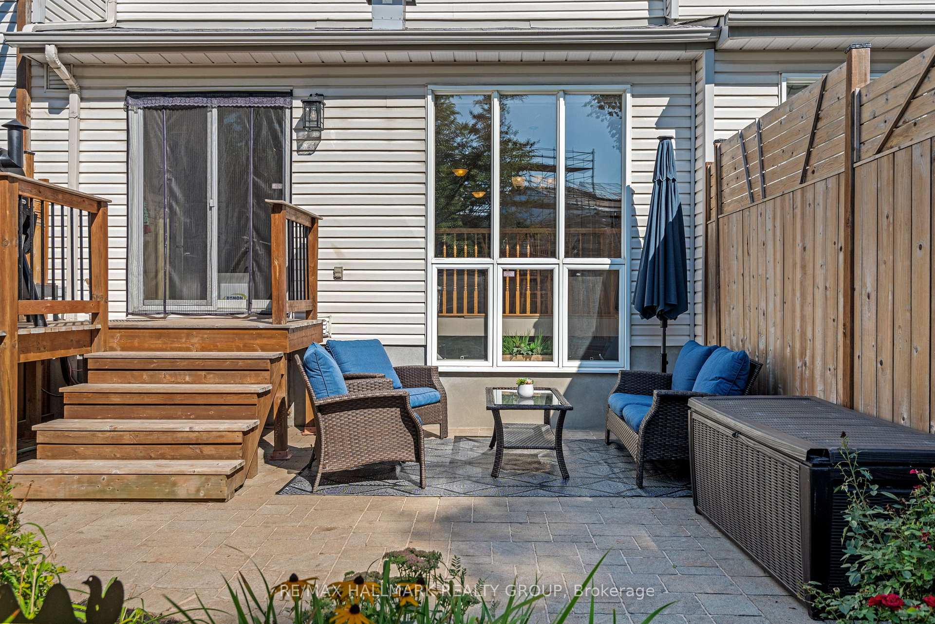 Photo 32 of 62 College Circle, Ottawa, Castle Heights — HOMEH