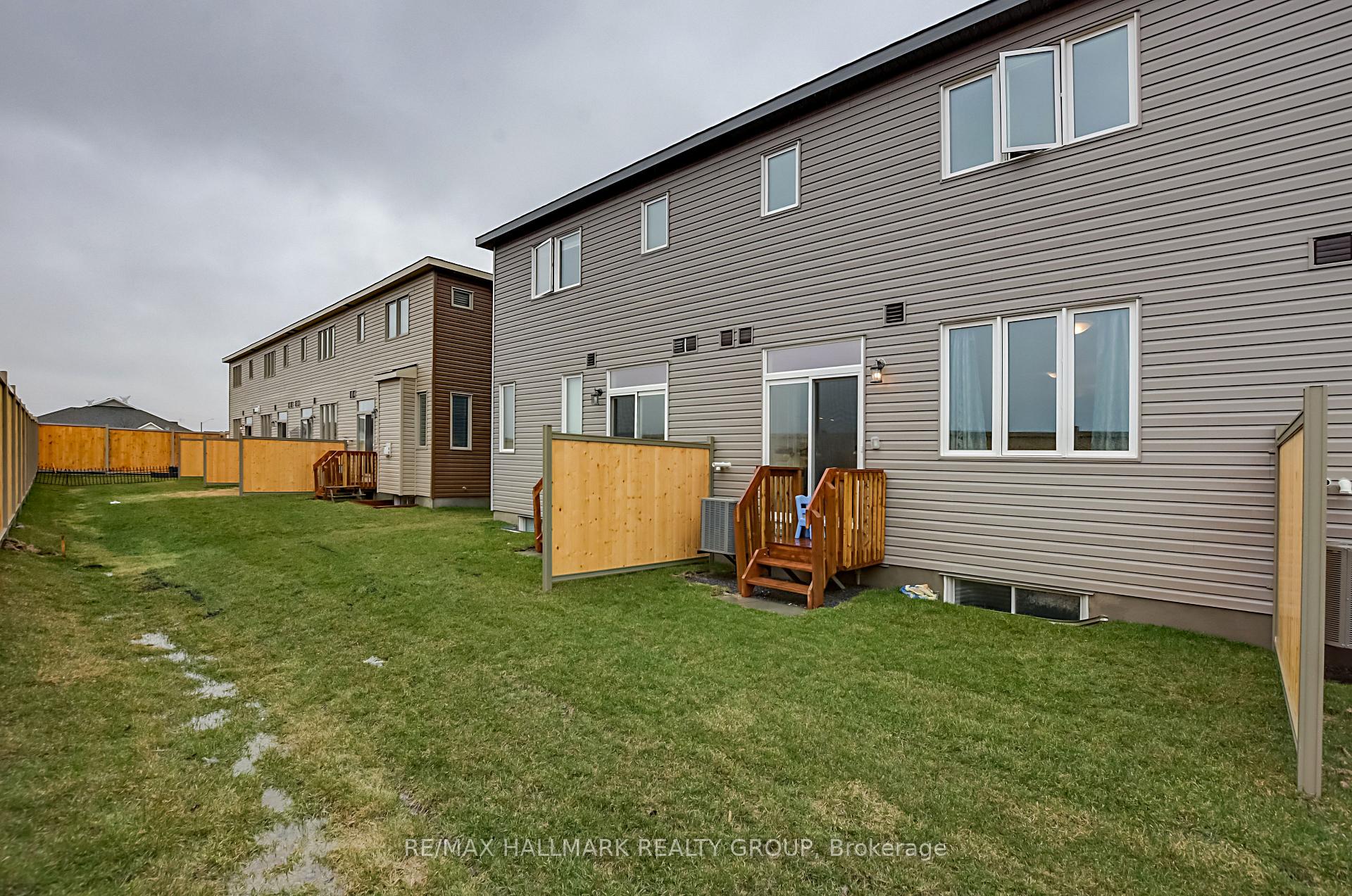 Photo 25 of 271 Mountain Sorrel Way, Ottawa, Avalon West — HOMEH