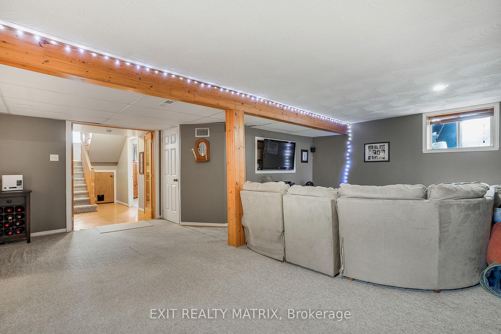 Photo 20 of 95 St James Street, North Glengarry, Alexandria — HOMEH