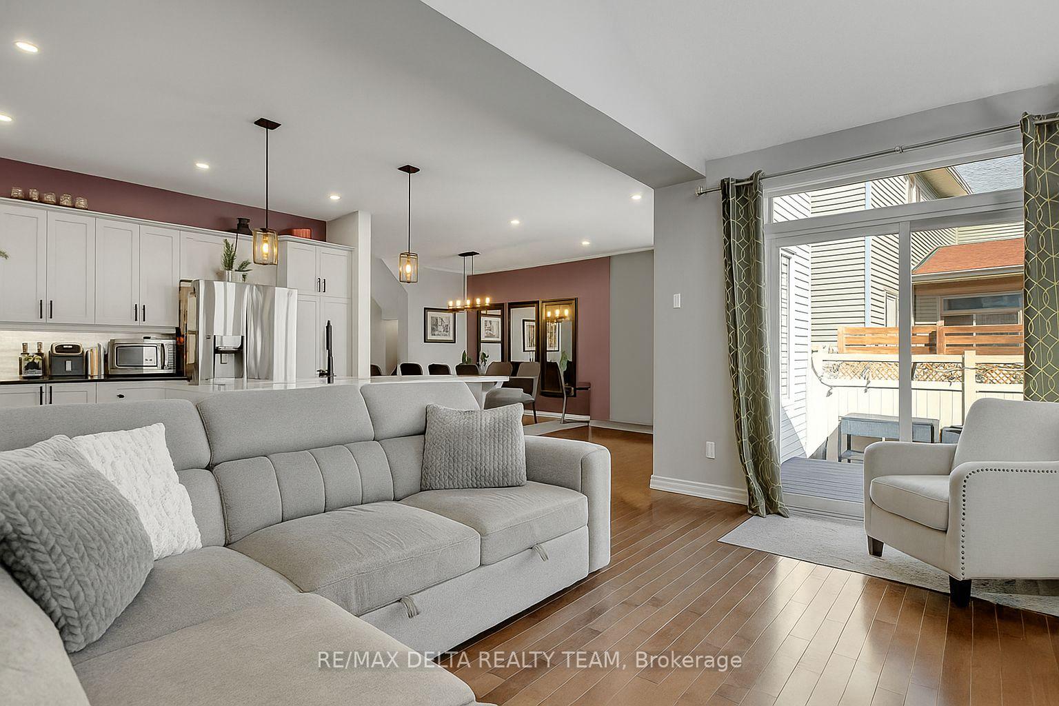 Photo 8 of 1916 Montmere Avenue, Ottawa, Notting Hill/Summerside — HOMEH