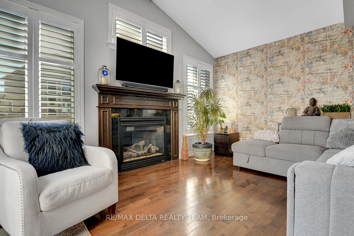 Photo 10 of 1916 Montmere Avenue, Ottawa, Notting Hill/Summerside — HOMEH