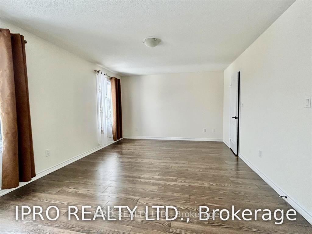 Photo 7 of 3031 Monarch Drive, Orillia — HOMEH