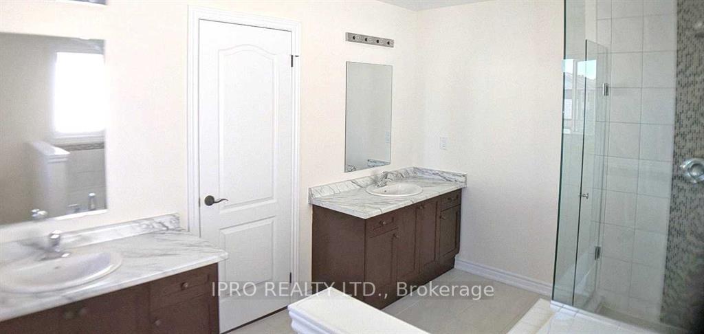 Photo 8 of 3031 Monarch Drive, Orillia — HOMEH
