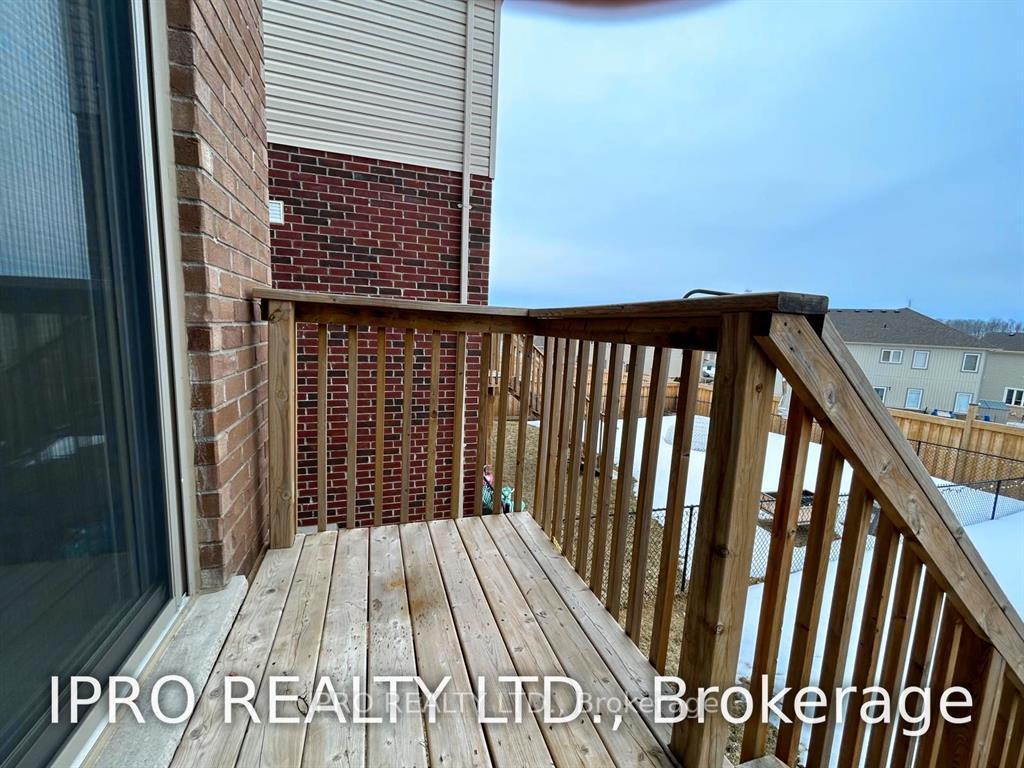 Photo 9 of 3031 Monarch Drive, Orillia — HOMEH