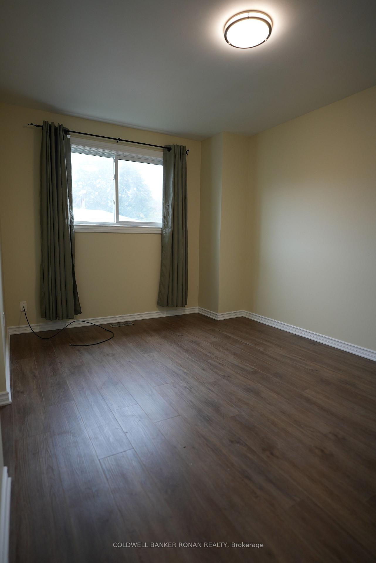 Photo 26 of 43 Adeline Avenue, New Tecumseth, Tottenham — HOMEH