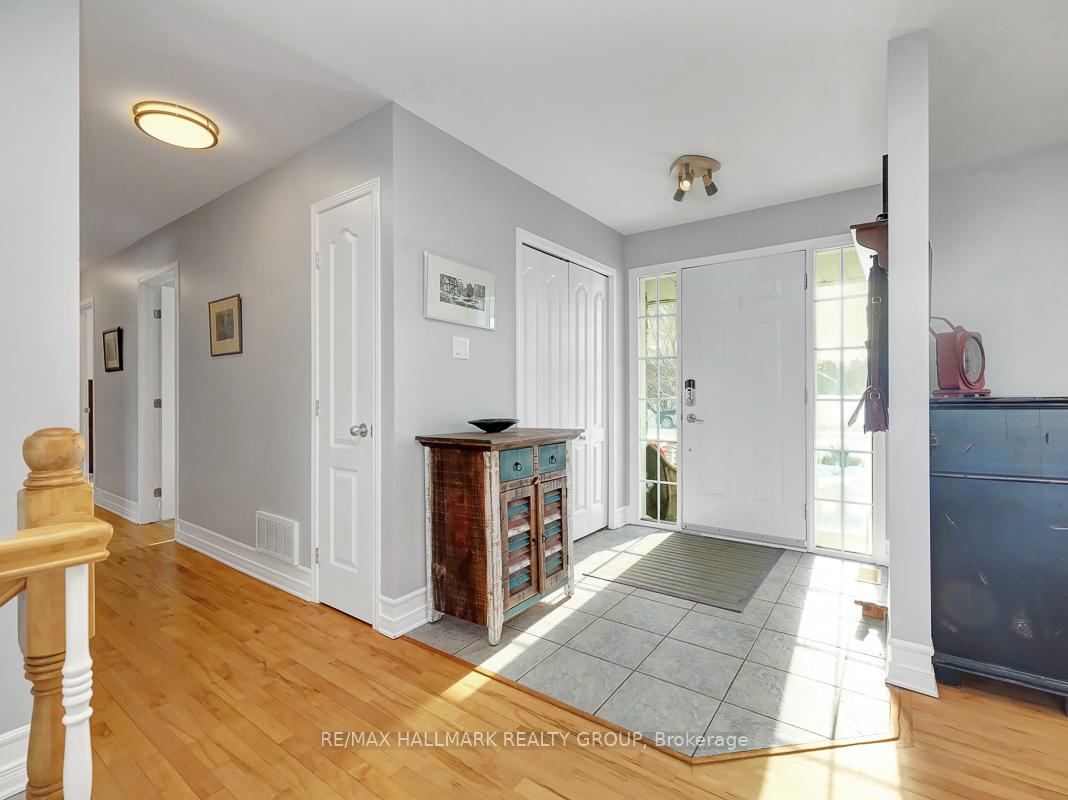 Photo 3 of 3028 Drew Drive, North Dundas, North Dundas (Mountain) Twp — HOMEH