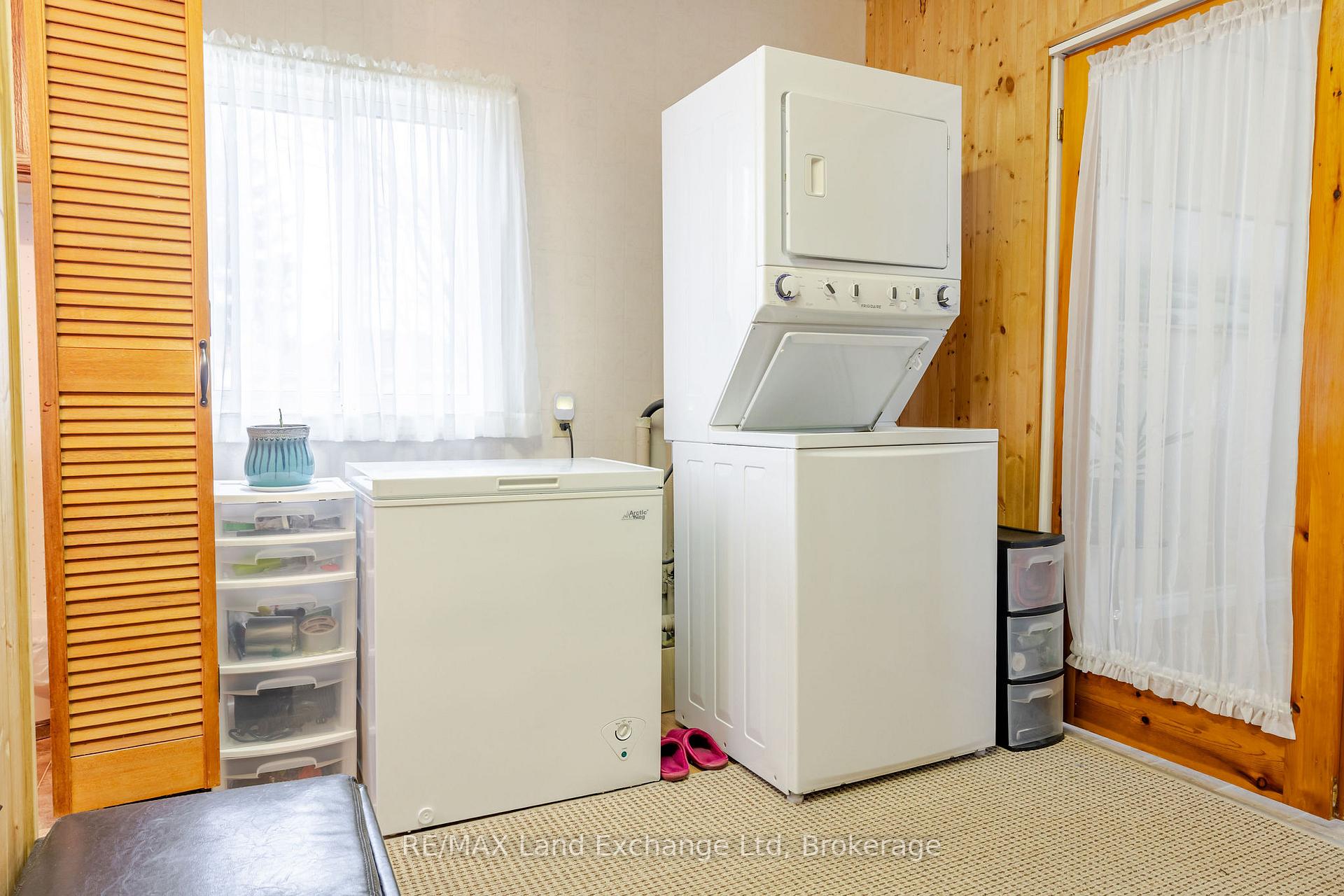 Photo 6 of 90 Alfred Street E, North Huron, Wingham — HOMEH