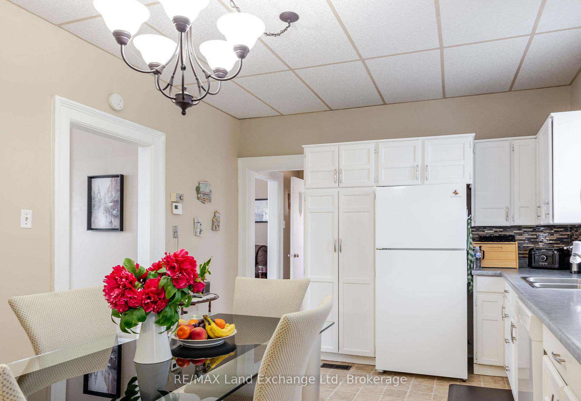 Photo 14 of 90 Alfred Street E, North Huron, Wingham — HOMEH