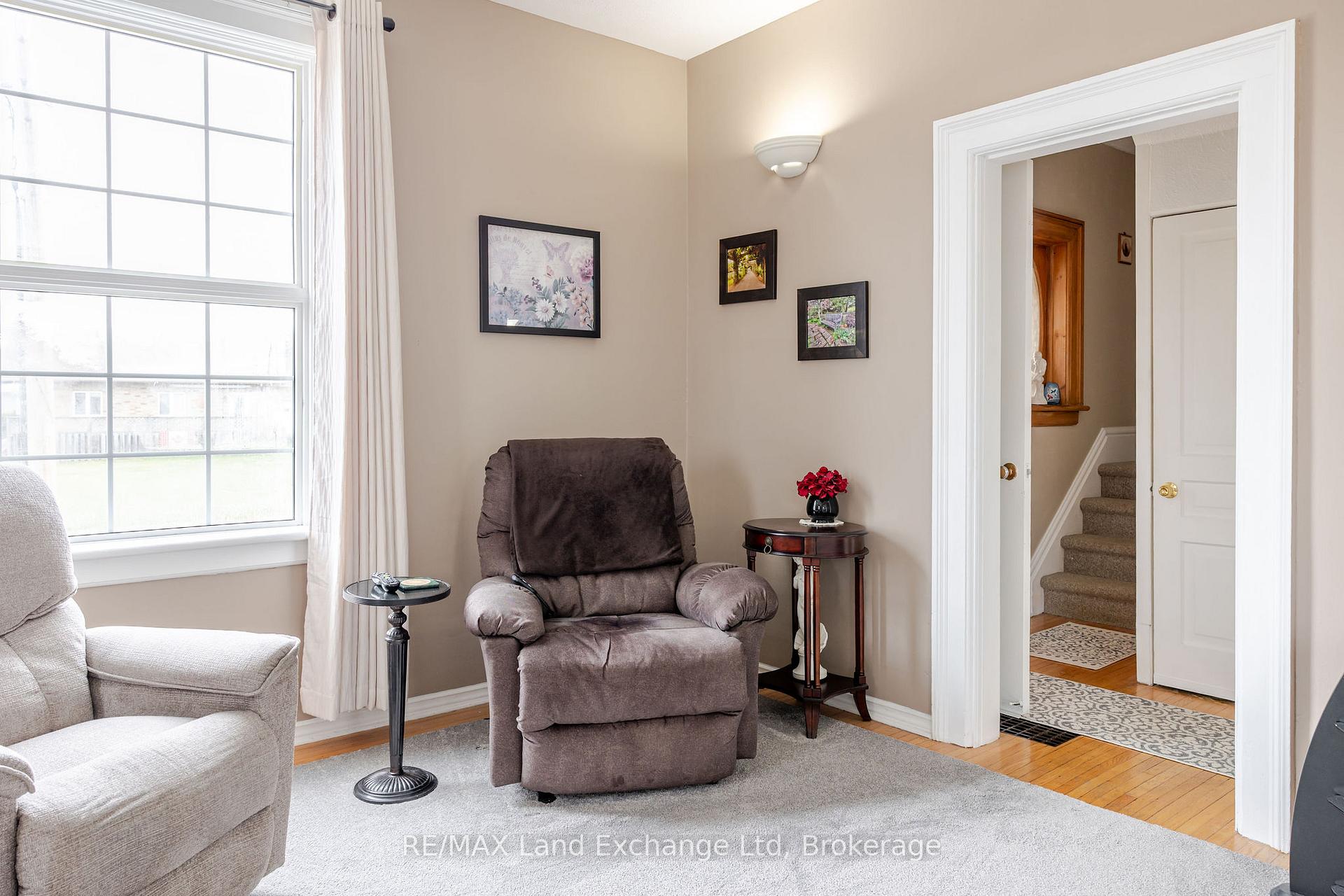 Photo 22 of 90 Alfred Street E, North Huron, Wingham — HOMEH
