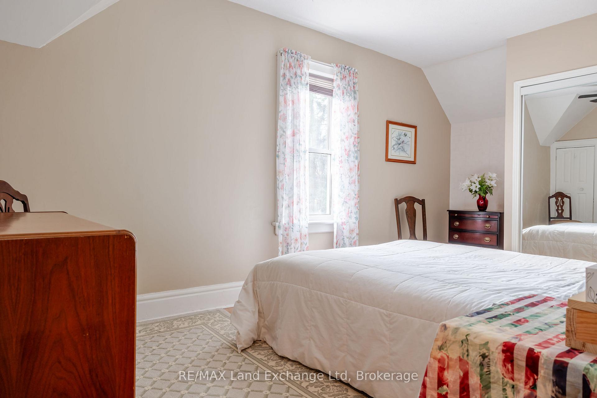 Photo 27 of 90 Alfred Street E, North Huron, Wingham — HOMEH