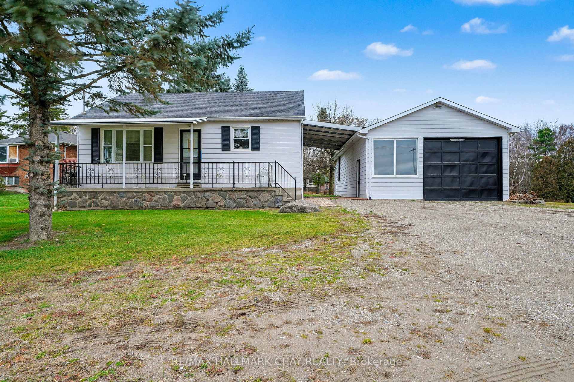 Photo 3 of 5070 5th Line, New Tecumseth, Rural New Tecumseth — HOMEH